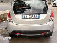 Usata Lancia Ypsilon Silver 86 CV (63 kW) 2015 Utilitaria