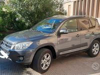 Usata Toyota RAV4 150 CV (110 kW) 2009 Grigio SUV