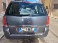 Usata Opel Zafira 120 CV (88 kW) 2006 Grigio Monovolume