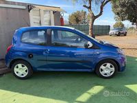 Usata Renault Twingo 64 CV (47 kW) 2007 Blu Utilitaria