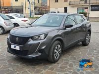 Usata Peugeot 2008 Allure 101 CV (74 kW) 2023 Grigio scuro metallizzato SUV