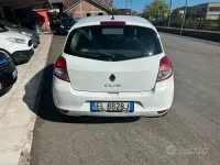 Usata Renault Clio IV 75 CV (55 kW) 2012 Bianco Berlina