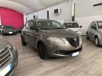 Usata Lancia Ypsilon Platinum 69 CV (50 kW) 2015 Marrone Utilitaria