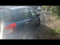 Gebraucht Renault Clio II 85 PS (62 kW) 2010 Blau Limousine