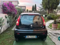 Usata Peugeot 107 68 CV (50 kW) 2007 Nero Utilitaria