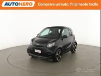 Begagnad Smart ForTwo Coupé Passion 41 kW (56 HK) 2021 Svart Halvkombi