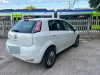 Usata Fiat Punto 77 CV (56 kW) 2012 Bianco Utilitaria