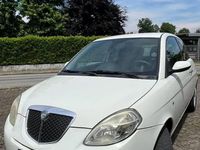 Gebraucht Lancia Ypsilon 69 PS (50 kW) 2008 Weiß Kleinwagen