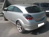 Usata Opel Astra GTC Sport 150 CV (110 kW) 2006 Grigio Berlina