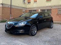 Usata Lancia Delta 120 CV (88 kW) 2009 Utilitaria