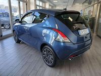 Usata Lancia Ypsilon Gold 69 CV (50 kW) 2023 Blu Utilitaria