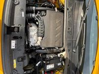 Usata Peugeot 208 101 CV (74 kW) 2020 Giallo Utilitaria