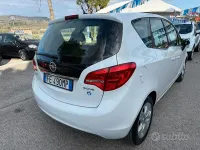 Usata Opel Meriva 120 CV (88 kW) 2017 Bianco Monovolume