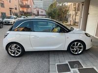 Usata Opel Adam Glam 70 CV (51 kW) 2013 Bianco Utilitaria