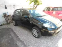 Usata Fiat Punto Lounge 70 CV (51 kW) 2015 Nero Utilitaria