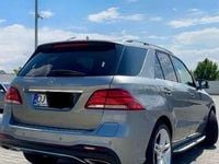 Käytetty Mercedes GLE500 Premium 453 HP (333 kW) 2016 Katumaasturi