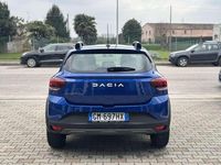 Usata Dacia Sandero Comfort 101 CV (74 kW) 2023 Blu iron Berlina