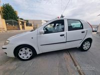 Usata Fiat Punto 69 CV (50 kW) 2003 Bianco Utilitaria