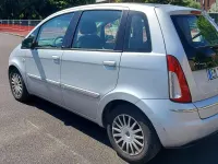 Usata Lancia Musa S 95 CV (69 kW) 2012 Argento Monovolume