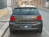 Usata VW Polo Highline 84 CV (61 kW) 2009 Grigio Utilitaria