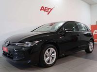 Usata VW Golf VIII Life 116 CV (85 kW) 2025 Nero Utilitaria