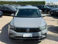Usata VW Tiguan Life 122 CV (89 kW) 2022 Grigio SUV