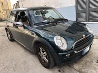 Begagnad Mini One D 88 HK (64 kW) 2006 Grön Halvkombi