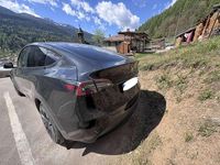 Usata Tesla Model Y 152 kW (208 CV) 2024 SUV