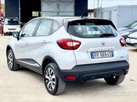 Occasion Renault Captur 110 ch (80 kW) 2017 Gris SUV