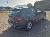 Usata VW Golf VIII Life 110 CV (80 kW) 2021 Grigio Berlina