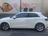 Usata Audi A3 Business 110 CV (80 kW) 2016 Bianco Berlina