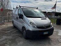 Usata Opel Vivaro 90 CV (66 kW) 2007 Grigio Monovolume
