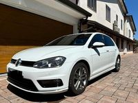 Usata VW Golf VII 110 CV (80 kW) 2016 Bianco Utilitaria