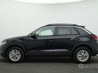Usata VW T-Roc Life 116 CV (85 kW) 2024 Nero SUV