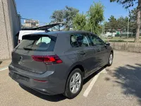 Usata VW Golf VIII Life 116 CV (85 kW) 2024 Grigio pastello Berlina