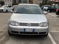 Usata VW Golf IV 101 CV (74 kW) 2002 Berlina