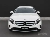 Usata Mercedes GLA200 136 CV (100 kW) 2016 Bianco SUV