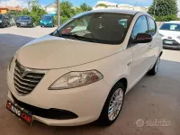 Usata Lancia Ypsilon Gold 69 CV (50 kW) 2013 Bianco Utilitaria