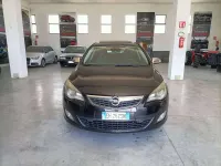 Usata Opel Astra Cosmo 160 CV (117 kW) 2011 Nero Berlina