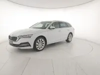 Usata Skoda Octavia Style 150 CV (110 kW) 2024 Bianco luna metallizzato Station wagon