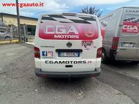 Usata VW Shuttle 131 CV (96 kW) 2004 Bianco Monovolume