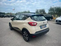 Usata Renault Captur 90 CV (66 kW) 2013 Beige SUV