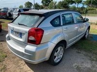 Usata Dodge Caliber SXT 140 CV (102 kW) 2010 Argento Utilitaria