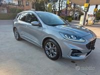 Usata Ford Kuga ST-Line 120 CV (88 kW) 2022 Grigio SUV