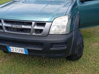 Usata Isuzu D-Max 131 CV (96 kW) 2005 Verde Pick-up