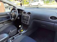 Usata Ford Focus Style 90 CV (66 kW) 2007 Grigio Station wagon