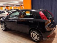 Usata Fiat Punto 69 CV (50 kW) 2018 Nero Utilitaria