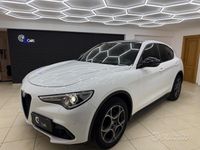 Usata Alfa Romeo Stelvio Sprint 190 CV (139 kW) 2022 Bianco SUV