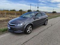 Usata Opel Astra GTC Cosmo 125 CV (91 kW) 2008 Berlina