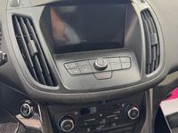 Usata Ford Kuga 120 CV (88 kW) 2017 Grigio SUV
